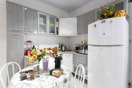 Casa à venda com 73m², 2 quartos e sem vaga Casa à venda com 73m², 2 quartos e sem vagaCozinha