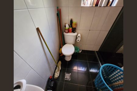 Apartamento para alugar com 44m², 2 quartos e 1 vagaBanheiro de Serviço