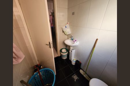 Apartamento para alugar com 44m², 2 quartos e 1 vagaBanheiro de Serviço