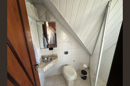 Casa para alugar com 145m², 3 quartos e 2 vagasBanheiro da Suíte