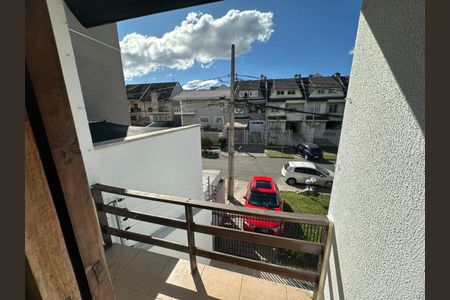 Sacada quarto 1 de casa para alugar com 4 quartos, 145m² em Tarumã, Pinhais
