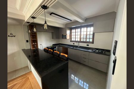 Casa para alugar com 145m², 3 quartos e 2 vagasCozinha