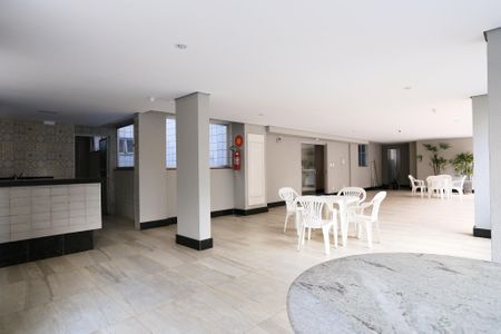 Apartamento à venda com 67m², 2 quartos e 1 vagaÁrea comum