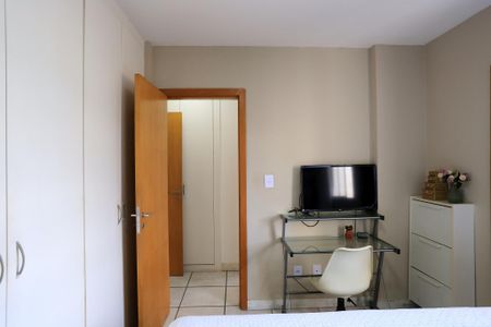 Apartamento à venda com 67m², 2 quartos e 1 vagaSuíte