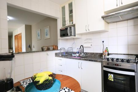 Apartamento à venda com 67m², 2 quartos e 1 vagaCozinha