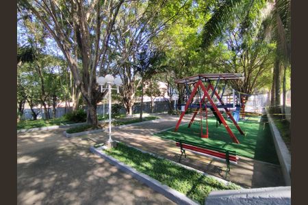 Apartamento à venda com 64m², 2 quartos e 1 vaga Apartamento à venda com 64m², 2 quartos e 1 vagaÁrea comum - Playground