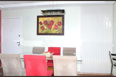 Apartamento à venda com 87m², 2 quartos e 1 vagaSala