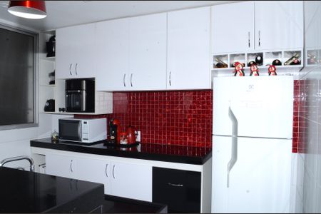 Apartamento à venda com 87m², 2 quartos e 1 vagaCozinha