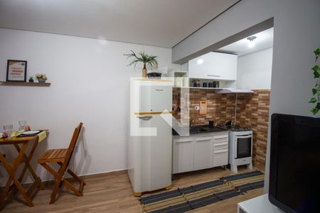 Casa para alugar com 27m², 1 quarto e sem vaga