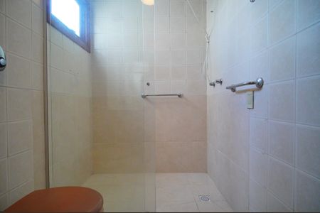 Apartamento à venda com 228m², 3 quartos e 2 vagasBanheiro da Suíte