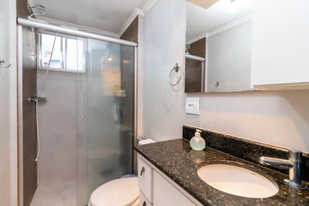 Apartamento à venda com 70m², 3 quartos e 1 vaga Apartamento à venda com 70m², 3 quartos e 1 vagaBanheiro