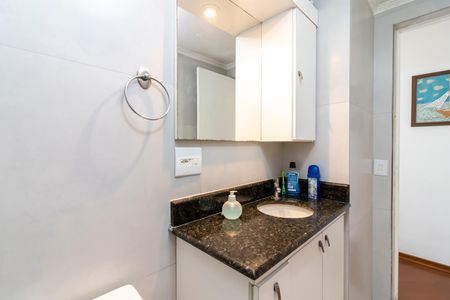 Apartamento à venda com 70m², 3 quartos e 1 vaga Apartamento à venda com 70m², 3 quartos e 1 vagaBanheiro