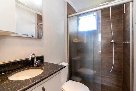 Apartamento à venda com 70m², 3 quartos e 1 vaga Apartamento à venda com 70m², 3 quartos e 1 vagaBanheiro do Quarto 1