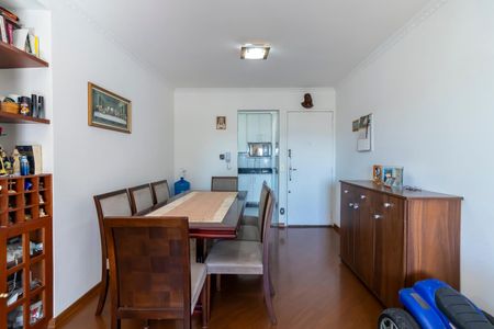 Apartamento à venda com 70m², 3 quartos e 1 vaga Apartamento à venda com 70m², 3 quartos e 1 vagaSala de Jantar