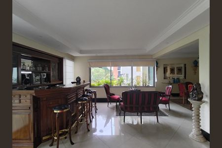 Apartamento à venda com 215m², 4 quartos e 2 vagasFoto 08