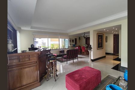 Apartamento à venda com 215m², 4 quartos e 2 vagasFoto 10