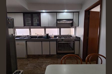 Apartamento à venda com 215m², 4 quartos e 2 vagasFoto 58