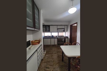 Apartamento à venda com 215m², 4 quartos e 2 vagasFoto 28