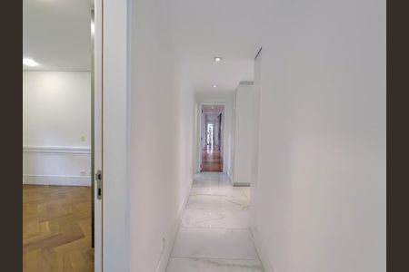 Apartamento à venda com 288m², 3 quartos e 5 vagas Apartamento à venda com 288m², 3 quartos e 5 vagasFoto 32