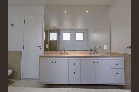 Apartamento à venda com 288m², 3 quartos e 5 vagas Apartamento à venda com 288m², 3 quartos e 5 vagasFoto 40