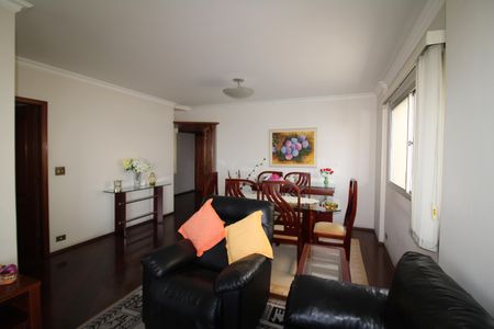 Apartamento à venda com 110m², 3 quartos e 2 vagasSala