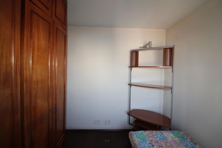 Apartamento à venda com 110m², 3 quartos e 2 vagasQuarto 2