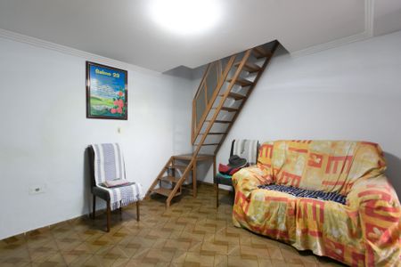 Casa à venda com 180m², 4 quartos e 2 vagas Casa à venda com 180m², 4 quartos e 2 vagasSala 2