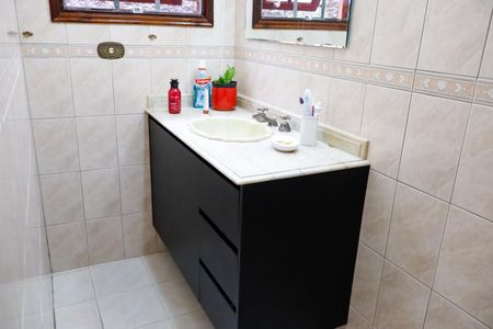 Casa à venda com 300m², 4 quartos e 2 vagas Casa à venda com 300m², 4 quartos e 2 vagasBanheiro da Suíte 2