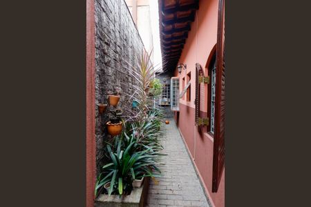 Casa à venda com 300m², 4 quartos e 2 vagas Casa à venda com 300m², 4 quartos e 2 vagasCorredor