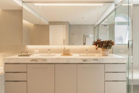 Apartamento à venda com 270m², 4 quartos e 3 vagasFoto 08