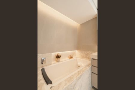 Apartamento à venda com 270m², 4 quartos e 3 vagasFoto 10