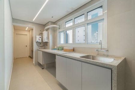 Apartamento à venda com 270m², 4 quartos e 3 vagasFoto 04