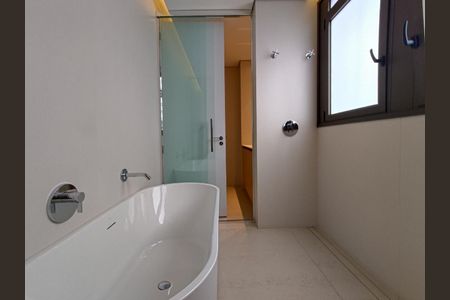 Apartamento à venda com 480m², 4 quartos e 4 vagasFoto 52