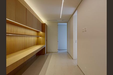 Apartamento à venda com 480m², 4 quartos e 4 vagasFoto 29