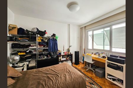 Apartamento à venda com 226m², 4 quartos e 2 vagas Apartamento à venda com 226m², 4 quartos e 2 vagasFoto 29