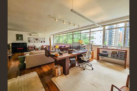 Apartamento à venda com 226m², 4 quartos e 2 vagas Apartamento à venda com 226m², 4 quartos e 2 vagasFoto 08