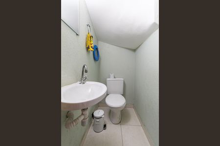 Casa de condomínio para alugar com 70m², 2 quartos e 1 vagaLavabo