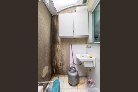 Casa de condomínio para alugar com 70m², 2 quartos e 1 vagaÁrea de Serviço