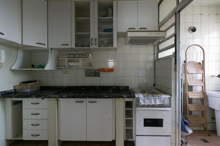 Apartamento à venda com 49m², 2 quartos e 1 vagaCozinha 