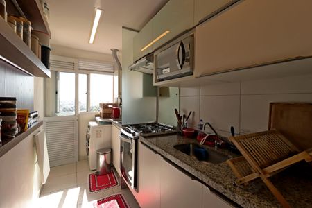 Apartamento à venda com 64m², 2 quartos e 1 vagaCozinha