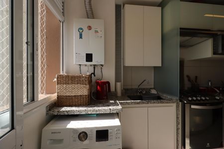 Apartamento à venda com 64m², 2 quartos e 1 vagaÁrea de Serviço