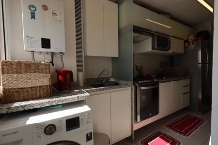 Apartamento à venda com 64m², 2 quartos e 1 vagaÁrea de Serviço