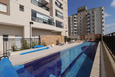 Apartamento à venda com 64m², 2 quartos e 1 vagaÁrea Comum - Piscina