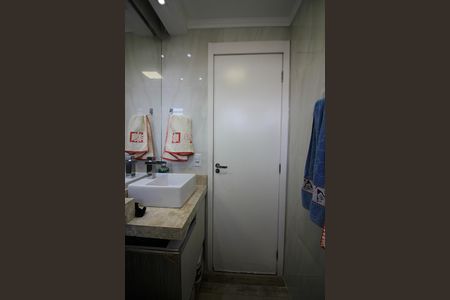 Apartamento à venda com 51m², 2 quartos e 1 vagaBanheiro Social