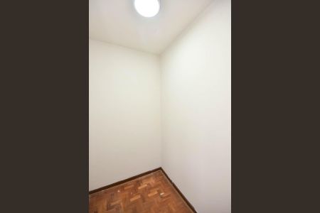 Apartamento à venda com 95m², 1 quarto e 2 vagasQuarto de Serviço