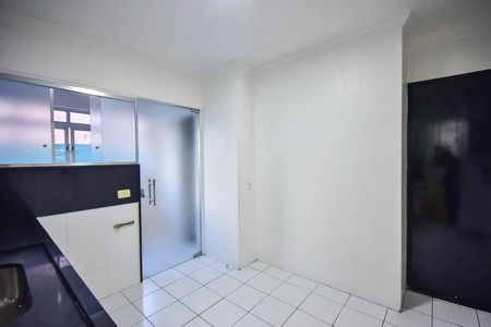 Apartamento à venda com 95m², 1 quarto e 2 vagasCozinha