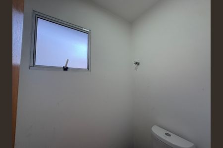 Casa à venda com 318m², 4 quartos e 3 vagasBanheiro 2