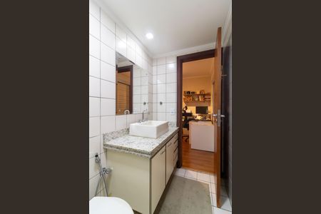Apartamento à venda com 150m², 3 quartos e 2 vagasBanheiro da Suíte 1