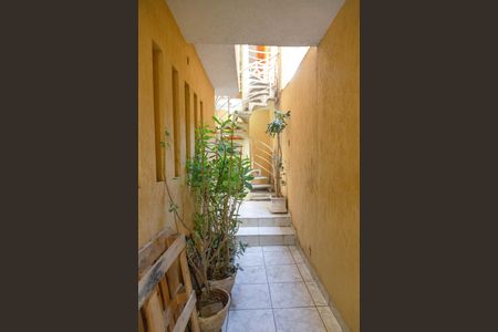 Casa para alugar com 90m², 2 quartos e sem vagaÁrea comum