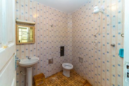 Casa à venda com 284m², 4 quartos e sem vagaCasa 2 Banheiro